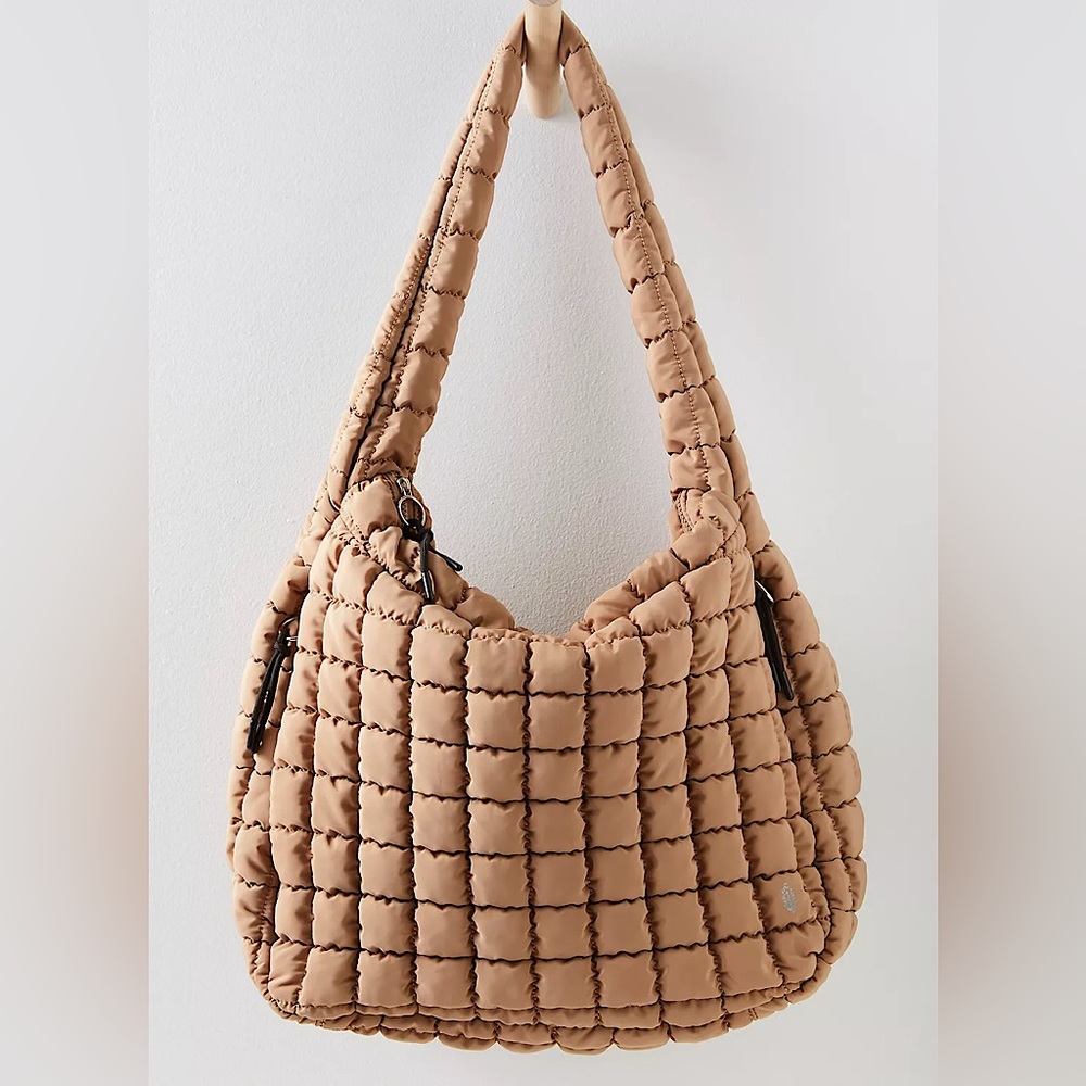 1 LEFT ✨NEW Free People FP Movement Quilted Carryall In Desert Sands